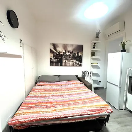 Daire Milan-porta Venezia Ac Wi-fi Milano